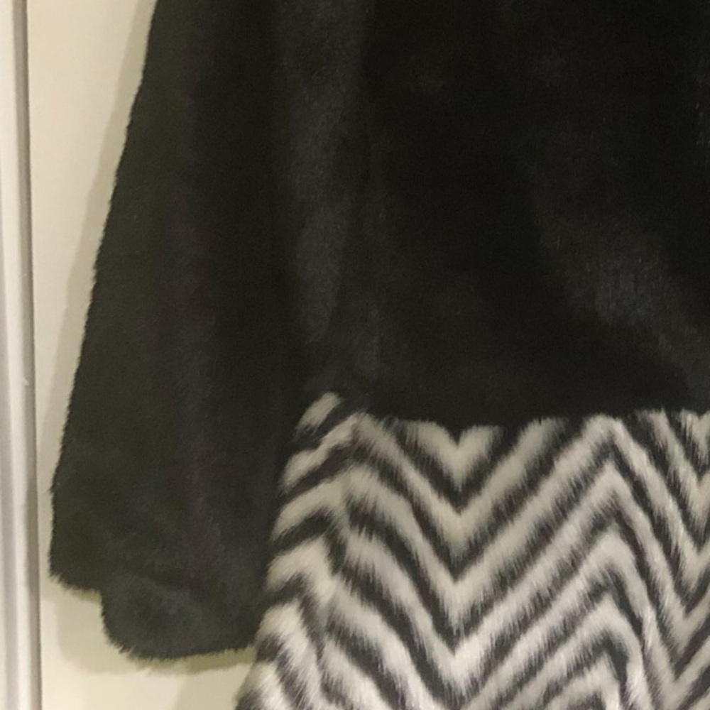 Faux fur mink black and white diamond 3/4 siz med - Picture 7 of 8